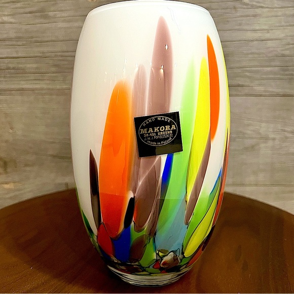 Polish Handblown Glass Vase - Beautiful Home Decor - Picture 3 of 14